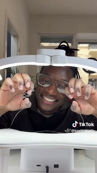 no masks today. pure me.