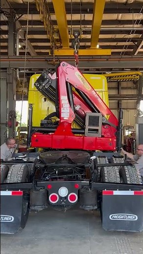 Install of PALFINGER Knuckle Boom Crane