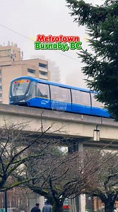 That shiny blue finish? Yes! that’s the new Mark V SkyTrain 🚆 #markvskytrain #MetroVancouver #britishcolumbia #fblifestyle | G Ruth Dianne Castillo