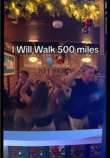 Live Performance of 500 Miles in Irish Bar