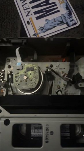 how a vhs player works #vhscassette #vhsforever #old