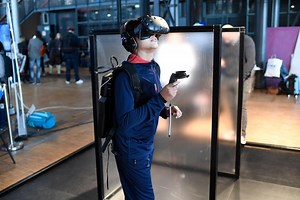 Eight Rules to Help You Stay Safe in Virtual Reality