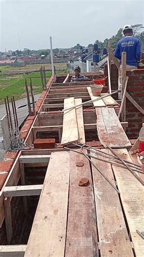 installation of rafters and gutter formwork.