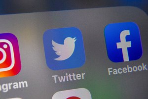 What’s the Deal With the “Free Speech” Alternative to Twitter?