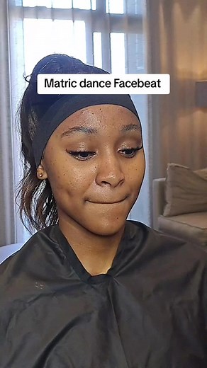 Mobile MUA Life: Support and Makeup Tutorials