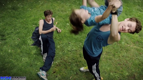 GAROTOS - BOYS - JONGENS (Holanda, 2014) Dublado
