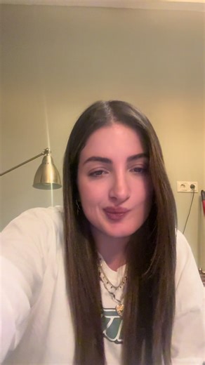 Πολύ χαίρομαι που •μαθεύτηκε• επιτέλους αυτό το τραγούδι ❤️‍🔥 #greeksongs #kapsoura #greektiktok #greece #kalli