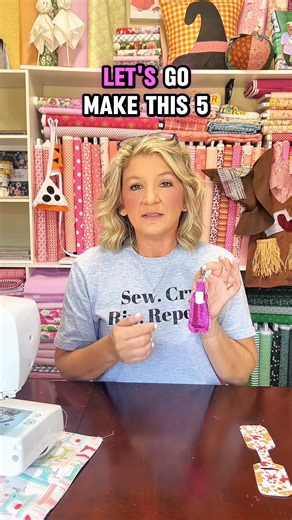159K views · 2.5K reactions | Chapstick Holder step by step sewing tutorial for beginners Templates available at www.hometownquiltcompany.com #sewing #tamijones #beginnersewing #diy #crafty | Tami Jones • Hometown Quilt Company, LLC | Facebook