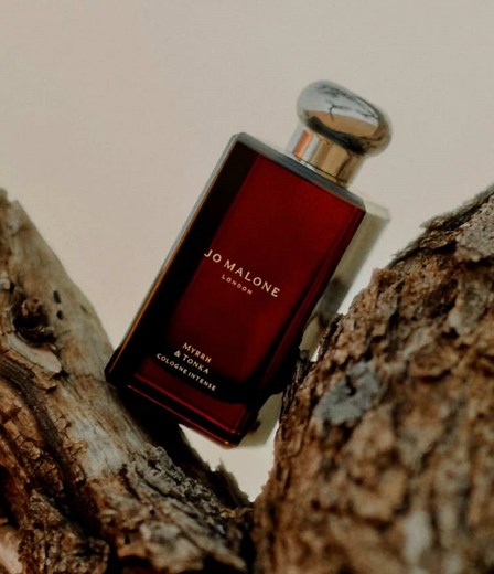 Discover Jo Malone Myrrh & Tonka Elite Combo