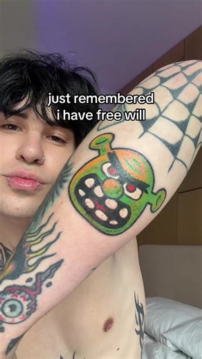 Jake Webber (@jakewebber9)’s video of people using free will