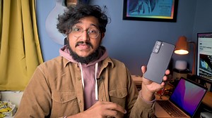 6.5K views · 15 reactions | The Galaxy S21 is so last year, but it’s not time for the Galaxy S22 just yet. As Samsung’s top-end flagship smartphone starts to disappear from store shelves (supplies have been scarce for several months), the Galaxy S21 Fan Edition (FE) is taking its place. But what's it all about? Reviewer Julian Chokkattu takes us through all the features of this newly announced phone. | WIRED | Facebook