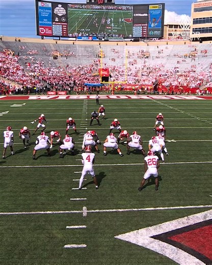 68K views · 1.5K reactions | Josh Cuevas looks back on his big touchdown catch at Wisconsin. Powerful Plays presented by Vector Security. | Alabama Football | Facebook