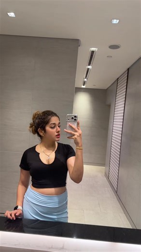 davina (@dav.inaa__)’s videos with original sound - Anmol_noor_offical
