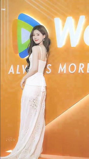 Zhao Lusi @ WeTV 2024 Visual Queen ✨ 조루시 화이트 드레스 실물 | 赵露思 | チャオルースー