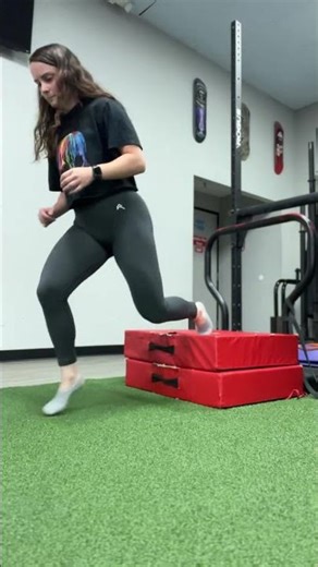 RFE Split Squat Medial/Lateral Hops