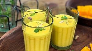 85K views · 396 reactions | Here is all our favroite Mango Milkshake recipe made with just three ingredients. If you are a mango lover then this is a must try recipe. Serve it chilled at your summer parties or for a quick drink in between meals. Recipe Link - https://www.archanaskitchen.com/mango-milkshake-recipe-mango-smoothie | Archana's Kitchen | Facebook
