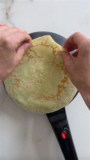 Have you ever heard of a CRÊPE MAKER?! 🤯 This is a total game-changer if you’re a crêpe fan but don’t want to deal with swirling batter in a skillet. I cranked out a dozen crêpes in 5 minutes… a DOZEN! It gets a 10/10 on Kelly’s Amazon Finds ranking! 🌟 Amazon Affiliate Link: https://amzn.to/3OTmBOO | Just a Taste