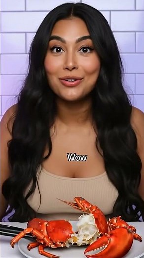 Girl Eats a HUGE Lobster! ASMR Seafood #mukbang #lobster #seafood #asmr #eating #seafoodlovers