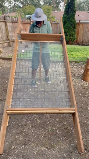 DIY - Soil Sifter #yardwork #soilsifter #howto #diyprojects #subscribe #landscape #backyardbuild