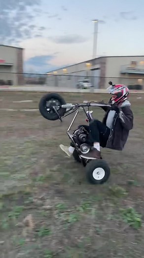 Botching wheelies on the mini trike gives you a great view of the sky #minibike #minitrike #trike #buildbreakrepeat