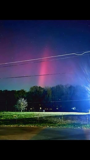 #northernlights #sky #painttheskyred #ohio | Nikki Cain