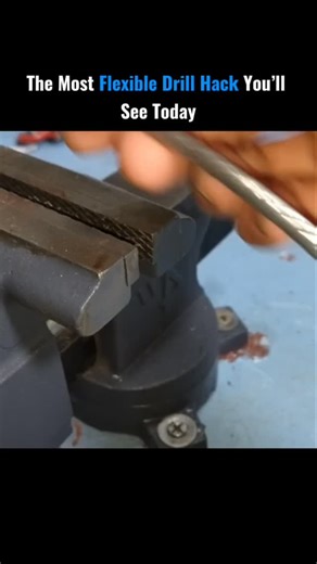 Trendingsociety on Instagram: "Ever struggled to drive a screw in a tight or awkward space? This clever DIY flexible bit extension turns an ordinary cordless drill into a problem-solver. Using simple, low-cost materials, this homemade attachment allows the bit to bend and twist while still transferring torque—perfect for corners, narrow gaps, and hard-to-reach angles. It’s a smart example of how mechanical flexibility and creativity can outperform expensive tools. Simple build, practical use, an