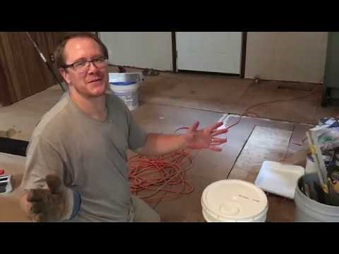 How to open a 5 gallon paint bucket