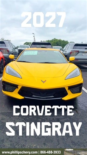 A yellow Corvette Stingray is hard to miss. 💛🏎️