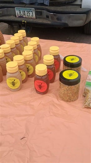 Gallup flea market¡!¡#yup #nativehoneyman #honey ##gallup #Nm #Gallupfleamarkets