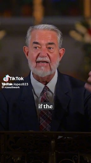 Terrific explanation of the Eucharist by Dr Scott Hahn - the Passover sacrifice on Calvary