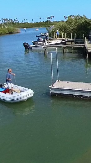 1M views · 2.4K reactions | The boat ramp bites back #slip #oops #boatrampchamp #boatramps #creditcardcaptain #nsb #boatfails #hydrated #bassfishing | Credit Card Captain | Facebook