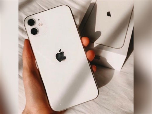 【开箱】iPhone 11 白色 Unboxing & First Impressions! 采用铝合金边框加前后玻璃面板，A13 仿生芯片，LCD 全面屏。