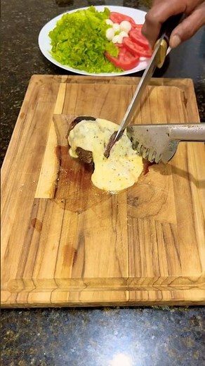 Agora só faço assim Filé Mignon com Queijo