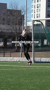 531K views · 13K reactions | This exercise helped me overcome fear of pain 理 Yes, it is brutal. Yes, it is scary, but that’s exactly why you should try it out. Train your mind to be strong, and you will take new steps;on your journey of becoming the best goalkeeper you can be. Include this as an end/start of session drill to your GK training and you’ll see results quickly! @t1tan 理 | Nonstopgoalkeeper | Facebook