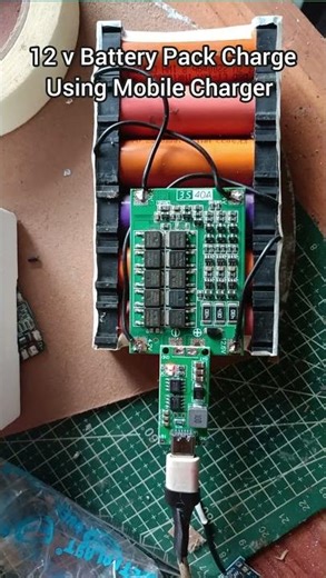 12 Volt Battery Pack Charge Using Mobile Charger/Boosts 18650 Li-Ion LiPo battery via Type C input