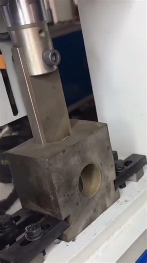 Metal Pipe Cutting in High-Speed Cutter Machine