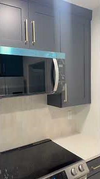 5-Day Kitchen Remodel: Incredible Dark Blue Cabinets & Modern Updates! | 7 Day Kitchens