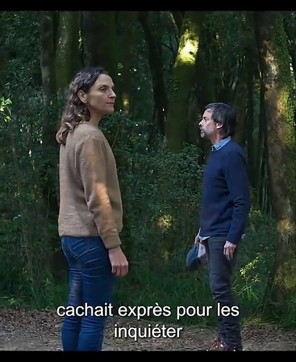 Une mère abandonne son bébé : une voix révélatrice