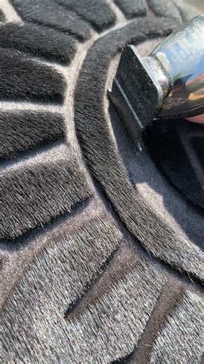 163K views · 667 reactions | @robtheoriginal  The horse barber #robtheoriginal | Rob The Original | Facebook