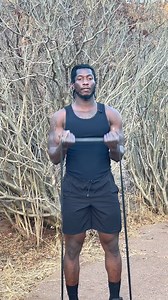 Exercices de Musculation avec la Bande élastique. Abonne toi ✅ sur la Page Pour être en Forme et en Bonne santé. Pour Plus d’infos n’hésite pas : 👉tel : 22373731984👉MédiaSociaux @salifcoachsportifTikTok,Facebook, Instagram, YouTube.#Tabata #SDFITNESS #insuline #bodybuildinglifestyle #viral #insuline #prediabètes #diabètes #pertedepoids #enlevergras #Alzaimer #devenirviral #percersurtiktok #diabète #metabolisme #IMC #hormones #hormone #astucefitnesss #preventiondiabete #malitiktok #tiktokcoach 