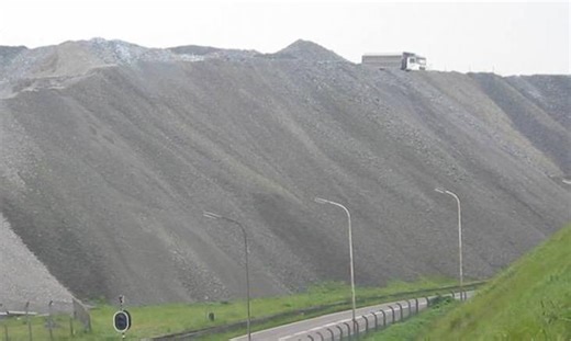 Industrial Waste Rapidly Turning to Rock in a Remarkable Phenomenon | Earth And The Environment