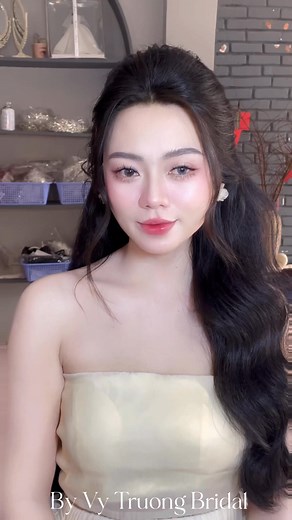 Nàng thơ Nhung Vu cùng layout beauty cực xinhhhhh - with Vy Truong Bridal . Photo Dương Đức | Vy Truong