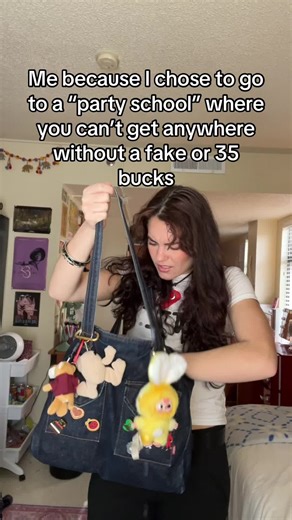 I don’t know why I thought this when I got here but I JUST WANT TO DANCE!!!#college #cofc #charleston #freshman #dontbreakthelaw