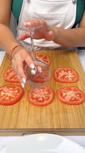 811K views · 1.3K reactions | Now I only make tomatoes this way! | Cirqnamics | Facebook