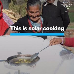 8.8K views · 387 reactions | This low-cost oven is all mirrors and no smoke. Learn more about the importance of sustainable cooking methods: https://ow.ly/k7pm50PAPeZ Solar Cookers International | World Economic Forum | Facebook