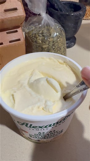 It’s higher in Vitamin A which turns it yellow. Here’s the gold standard for yogurt. Grass-fed, whole milk, organic and no sugar added. It’s so much more satisfying and you can add back other flavors as desired. It's higher in Omega 3's as well which will help with inflammation, naturally. #startdetoxingnow #grassfedcows #eatwellbewell #holistichealing #regenerativeagriculture #omega3benefits | Health Is Local