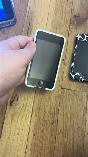 Which iPod touch has a retina screen