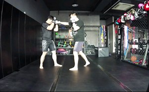 【MMA基础技巧教学】教你如何快速降服对手