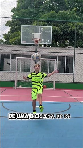 Tutorial: como dar uma bicicleta #futebol #shorts