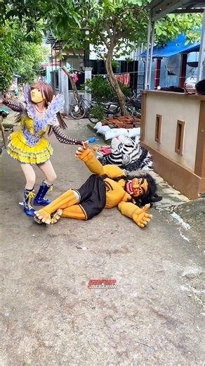 Anakan buto tiba tiba pingsan dijalan